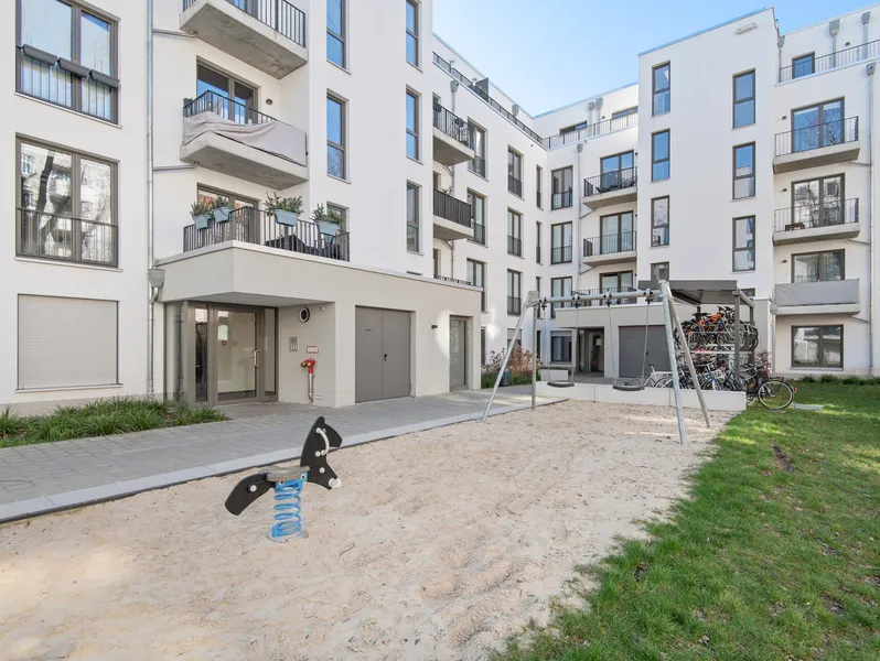 Attraktive 3-Zimmer Wohnung mit 2 Balkonen in Charlottenburg — photo 1